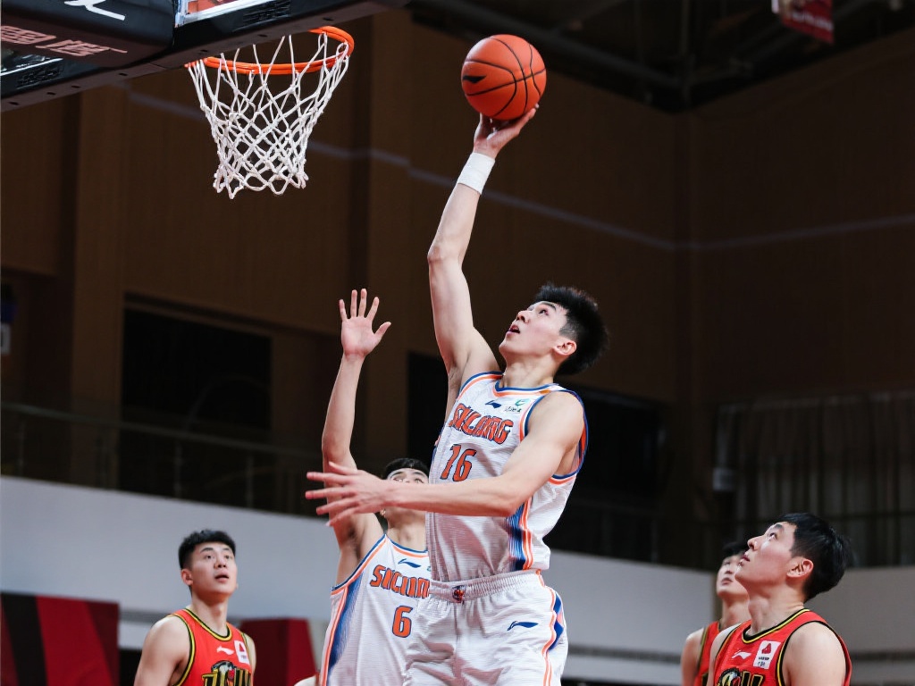 推动足球文 推动足球文